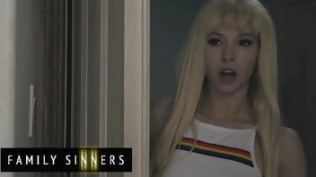 Ramon Nomar Makes A Sexual Move On His Step Niece Kenzie Reeves So She Doesn't Have To Play With Herself - FAMILY SINNERS