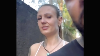 I saw a prostitute hanging out on the street and asked her to give me a blowjob, she charged me $10 and she wanted to take me to the alley! (Public)