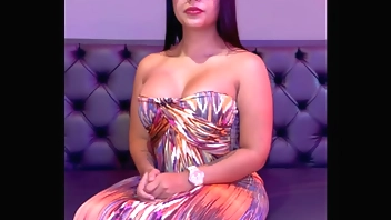 22-year-old Colombian model has oily sex at her first casting