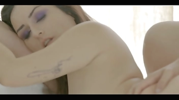 PutaLocura - The horny Andalusian Annie Reis fucks her boyfriend and swallows his cum