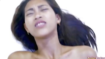 TrikePatrol Skinny Pinay Gets Filled Up With Foreigners Cum