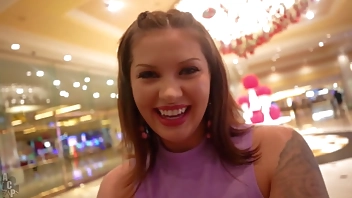 Leah Winters & Gibby The Clown Have An Affair  After His Show In Las Vegas!