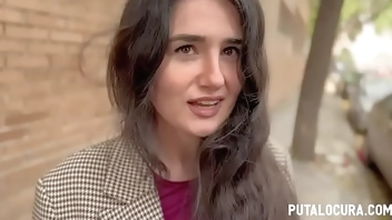 PutaLocura - Sensual Laura Hardkinks caught