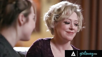 GIRLSWAY - Stacked Pornstar Dee Williams Hard Fucks A Superfan While Cosplaying Her Anime Character