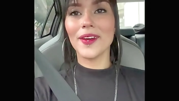 Uber driver lets me give him a delicious blowjob