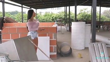 Worker with BBC fucks me on the terrace while my husband is not at home - Mariana Martix