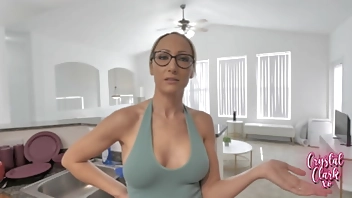 Springbreak Hookup With My GFs MOM!!