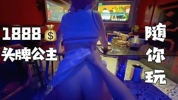 1888 called a top KTV princess and performed her unique skills in the box