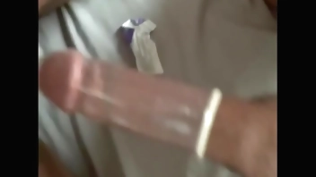 Pussy too good had to take off the condom