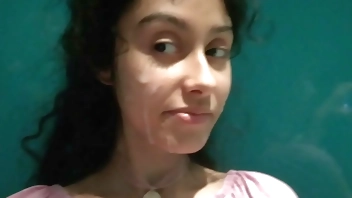 Public cumwalk at the mall!!!