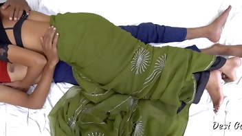 Indian Bhabhi Invite Lover At Home For Hard Sex