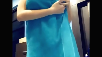 pierde apuesta y se muestra desnuda para sus seguidores