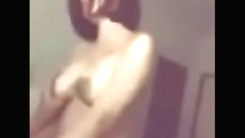 大奶女友搖到我受不了