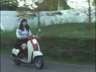 Japanese Biking Beauty's Public Pleasure XXX Nippon Ride