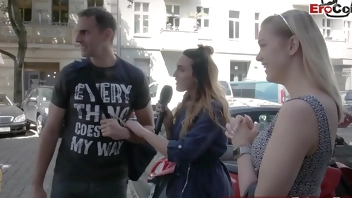 Reporterin sucht Mann und Frau auf der Straße für ein echtes Sextreffen