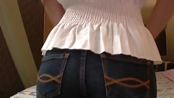 【個人撮影】ちあき(仮名)　内緒娘必死に喘ぎ声を我慢する超美BODYの反抗期ツンデレ 。顔を真っ赤にしながらパコパコが止まらなくなって悶絶腰砕けアクメ逝きでデレる！【素人動画】