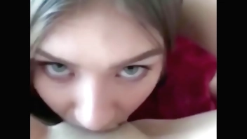 AMATEUR LESBIAN ORAL SEX