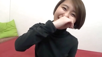 飛びっこ散歩 ～リモコンバイブ装着して夜の路地裏散歩～ 2