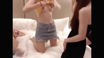 有 豐 富 青 春 洋 溢 的 色 情 成 人 版 逞 罰 遊 戲 還 有 不 可 錯 過 整 間 到 處 亂 打 砲 淫 聲 四 起 的 多 人 大 場 面【北京广州深圳东莞温哥华等一二线城市外围招嫖，联系微信在我的简介里！点我的用户名就能找到！】