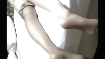 Petite Asian teen in homemade sex tape