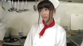 ファミレスで働くトロイ主婦 1