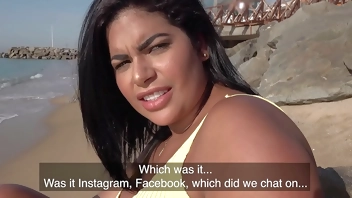 Public Agent A Blind date for Latina with huge natural boobs