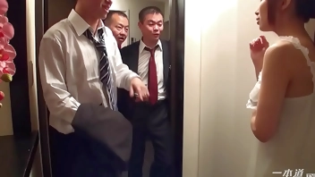 人妻の秘部 〜グロマンを弄ぶ〜 1