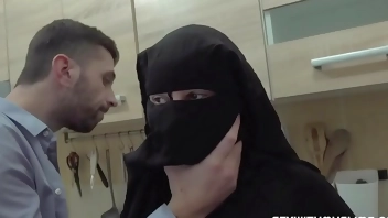 Hairy muslim wife was punished by hard sex
