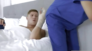 19yo nurse stepsis gives stepbro a hand