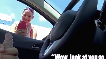 NICHE PARADE - Flashing Cock At This Chick On The Street, She Takes A Picture