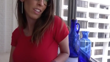 Weekend At The Beach With Step Mom - Dava Foxx - Family Therapy