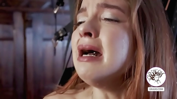 Weeping girl whipped on her clit