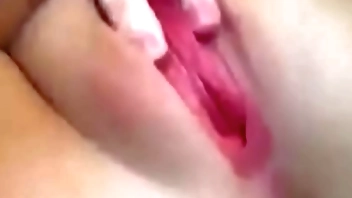 Novinha gostosa se mostrando