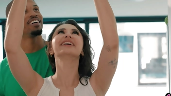 Teen Liz Jordan loves to get her hairy pussy pounded by a BBC