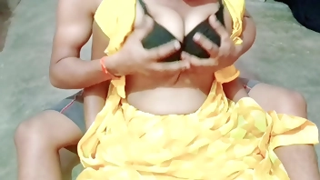 Desi Bhabhi Giving Pussy licking At Devar bangali