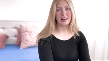 PutaLocura - La teen tetona española Claudia Garcia charla y folla con Torbe