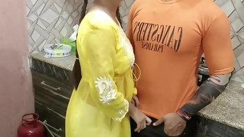 First time jija sali ki romantic sex video Mera wife ka bahan ke sath first time my room fucked in Indian beautiful woman 2