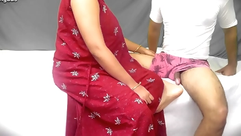 Hot Step-Mom Fucking for the First time Big Ass MILF StepMom