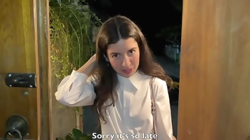 Girl next door came late at night to see my villa, but it was just an excuse to... Creampie