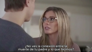 Hot Blonde With Glasses Gets Fucked In the Kitchen. Spanish subtitles