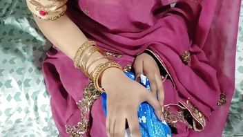 Stepmom Ne Apne Hi Bete Se Mangwaye Pad