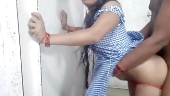 Indian college girl fucked by her teacher for good marks. Indian Desi bf video.