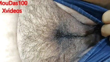 Desi Wife Ass Massaged by Boyfriend while Cuckold Husband Filmed it