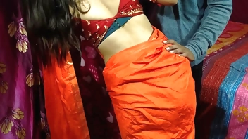 Cute Saree Bhabhi Gets Naughty With Her Devar For Rough Hard Anal Sex After Ice Massage