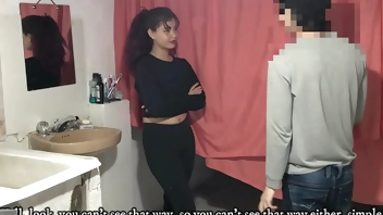 Ella tiene tetas Pequeñas pero perfectas! Follo a mi hermanastra en muchas posees diferentes! HISTORIA COMPLETA