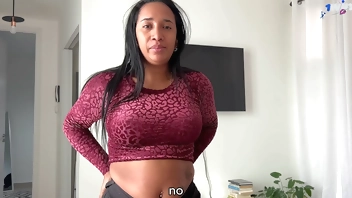 Stepsister is horny and receives a huge load in her pussy