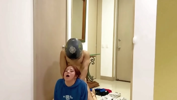 Young girl seduces delivery boy to fuck him in the aisle - Angel Cruz & Celeste Alba