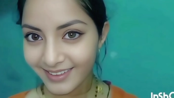 My college boyfriend fucked me in doggy style when I was alone her bedroom