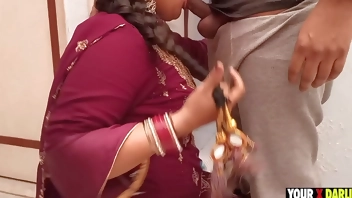 Punjabi bhabhi wants bihari's dick in her pussy when he is pissing in the bathroom