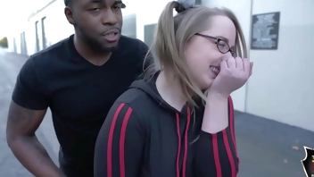 Andi Ray Sucks Rome Major's Ass & Cock Behind A Back Alley Dumpster!